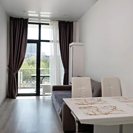 Aparthotel в аркадии - Arcadia Sky Odesa