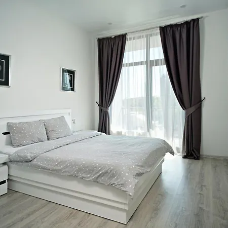 Aparthotel в аркадии - Arcadia Sky *